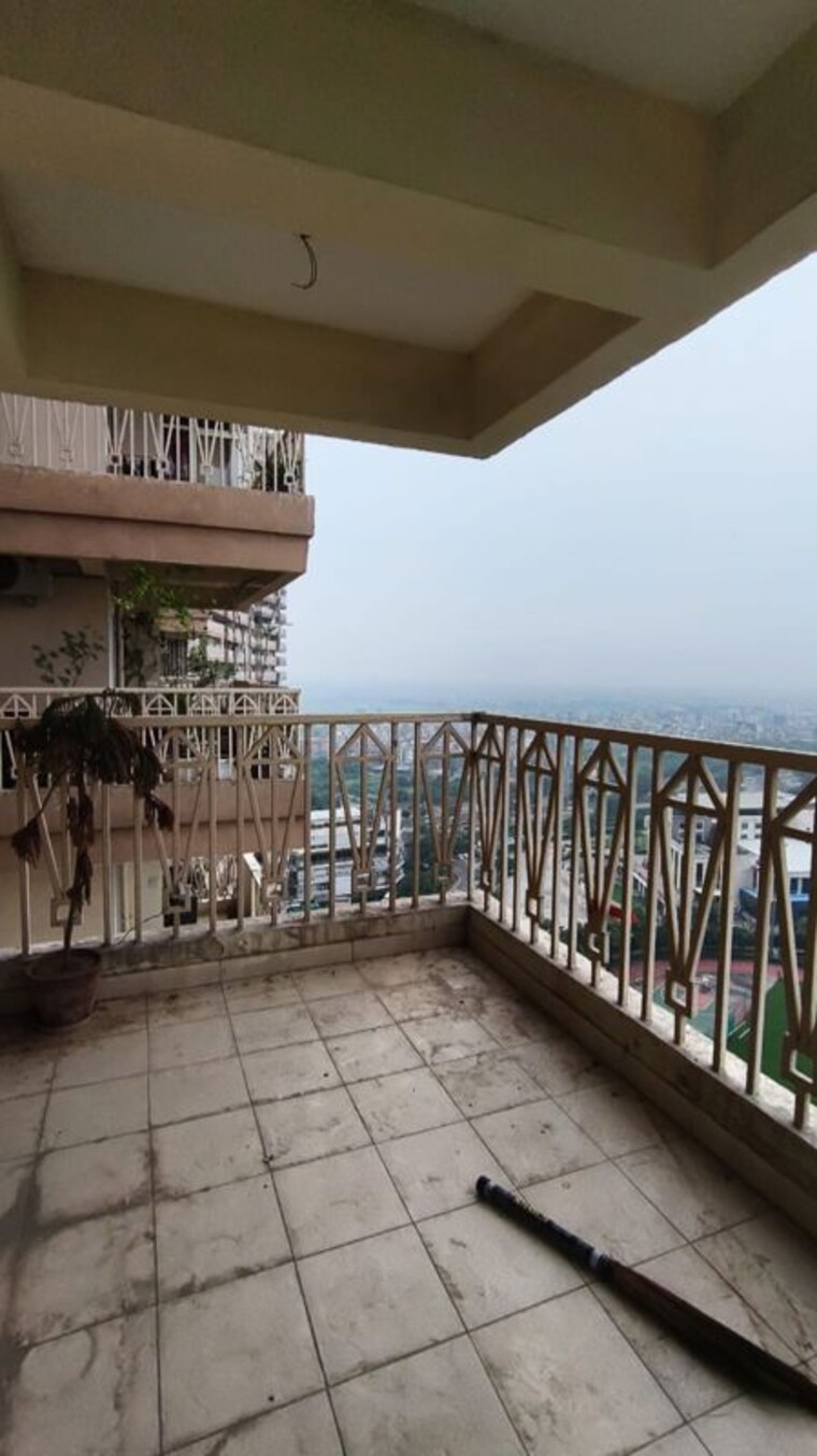 Balcony, gaur-city-7th-avenue 2 Bedroom 1165 Sq.Ft. Apartment In Sector 4 Greater Noida Greater Noida 10604878