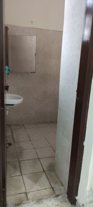 Bathroom in 2 BHK Apartment at Alpha 1 RWA, Alpha 1 Greater Noida – for Rent