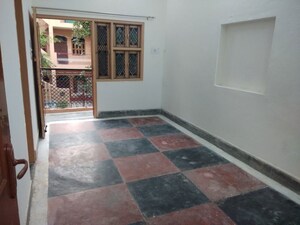 Room in 2 BHK Independent House at Beta I Greater Noida – for Rent