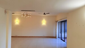 3 BHK Builder Floor For Rent in Sector 21
