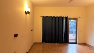 Bedroom in 3 BHK Builder Floor at Sector 21 – for Rent