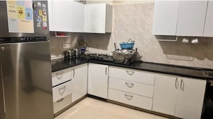 Kitchen in 4 BHK Apartment at Omaxe Heights, Sector 86 – for Rent