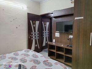 Bedroom in Studio Builder Floor at Ansal Sushant Lok I, Sector 43 – for Rent