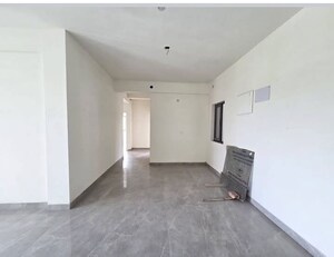 Room in 3 BHK Apartment at Sun AL 06, New Town – for Sale