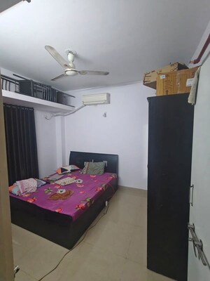Bedroom in 2 BHK Apartment at Imperial Heights Goregaon West, Goregaon West – for Rent