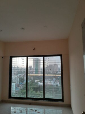 Room in 2 BHK Apartment at Konark J24 Mahavir Nagar CHS, Kandivali West – for Sale