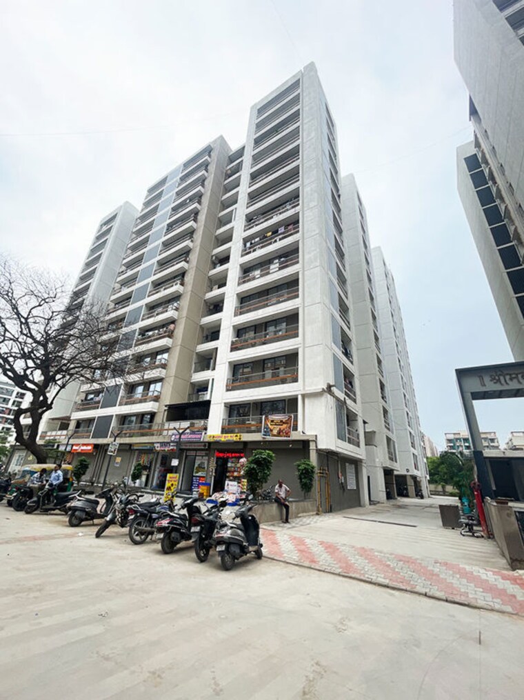 Exterior View, hanspura 2 Bedroom 140 Sq.Yd. Apartment In Hanspura Ahmedabad 10617700