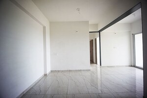 Room in 2 BHK Apartment at Hanspura – for Sale