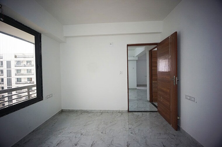 Room, hanspura 2 Bedroom 140 Sq.Yd. Apartment In Hanspura Ahmedabad 10617700