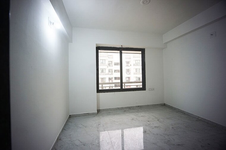 Room, hanspura 2 Bedroom 140 Sq.Yd. Apartment In Hanspura Ahmedabad 10617700