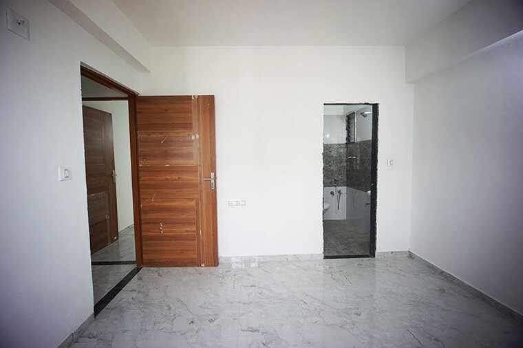 Room, hanspura 2 Bedroom 140 Sq.Yd. Apartment In Hanspura Ahmedabad 10617700