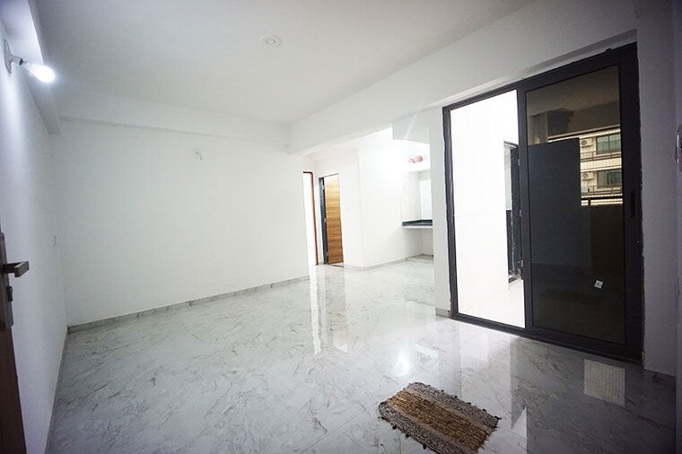 Room, hanspura 2 Bedroom 140 Sq.Yd. Apartment In Hanspura Ahmedabad 10617700
