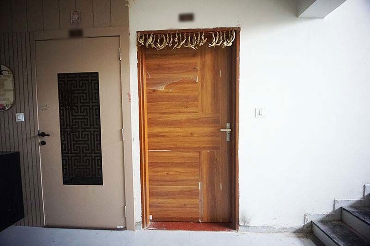 Room, hanspura 2 Bedroom 140 Sq.Yd. Apartment In Hanspura Ahmedabad 10617700