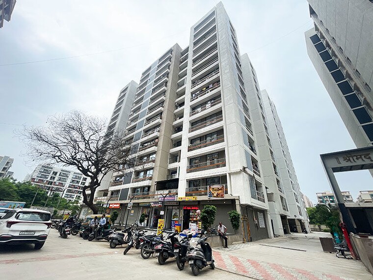 Exterior View, hanspura 2 Bedroom 140 Sq.Yd. Apartment In Hanspura Ahmedabad 10617700