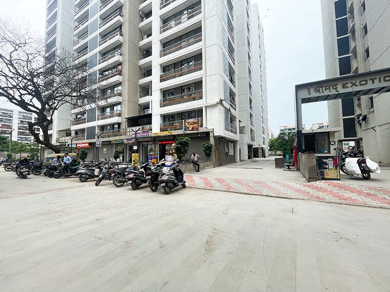 Exterior View, hanspura 2 Bedroom 140 Sq.Yd. Apartment In Hanspura Ahmedabad 10617700