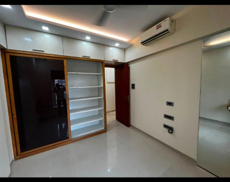 Room, dosti-group-imperia 3 Bedroom 1036 Sq.Ft. Apartment In Manpada Thane 10617684