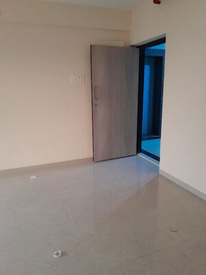 Room in 1 BHK Apartment at Konark J24 Mahavir Nagar CHS, Kandivali West – for Sale