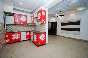Parking in 2 BHK Apartment at Gaur City 2 - 11th Avenue, Sector 16c Greater Noida – for Sale