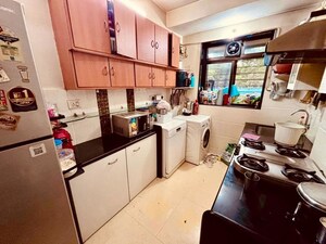Kitchen in 2 BHK Apartment at Sindhi Society, Chembur – for Sale