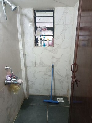 Bathroom in 1 BHK Apartment at Wireless Colony – for Rent