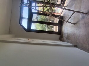Furnished Amenities in 3 BHK Builder Floor at Malviya Nagar – for Rent