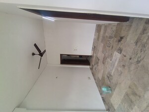 Furnished Amenities in 3 BHK Builder Floor at Malviya Nagar – for Rent