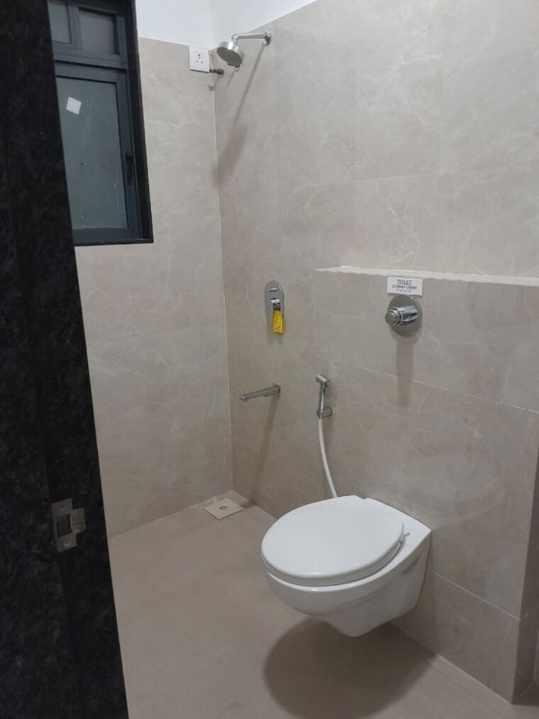 Bathroom, kaustubh-park-91 2 Bedroom 722 Sq.Ft. Apartment In Borivali West Mumbai 10617743