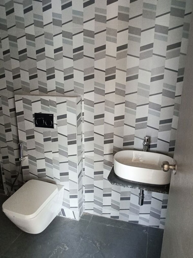 Bathroom, dhamji-shamji-mahavir-spring-tulip-phase-1 1 Bedroom 470 Sq.Ft. Apartment In Pokhran Road No Two Thane 10617767