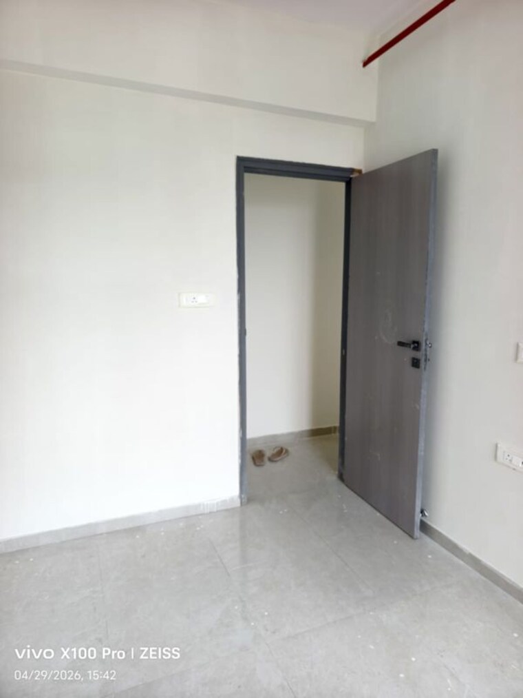 Room, dhamji-shamji-mahavir-spring-tulip-phase-1 1 Bedroom 470 Sq.Ft. Apartment In Pokhran Road No Two Thane 10617767