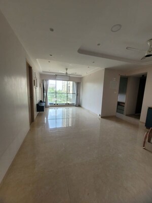 Room in 3 BHK Apartment at Dosti Eastern Bay Phase 1, Wadala – for Sale