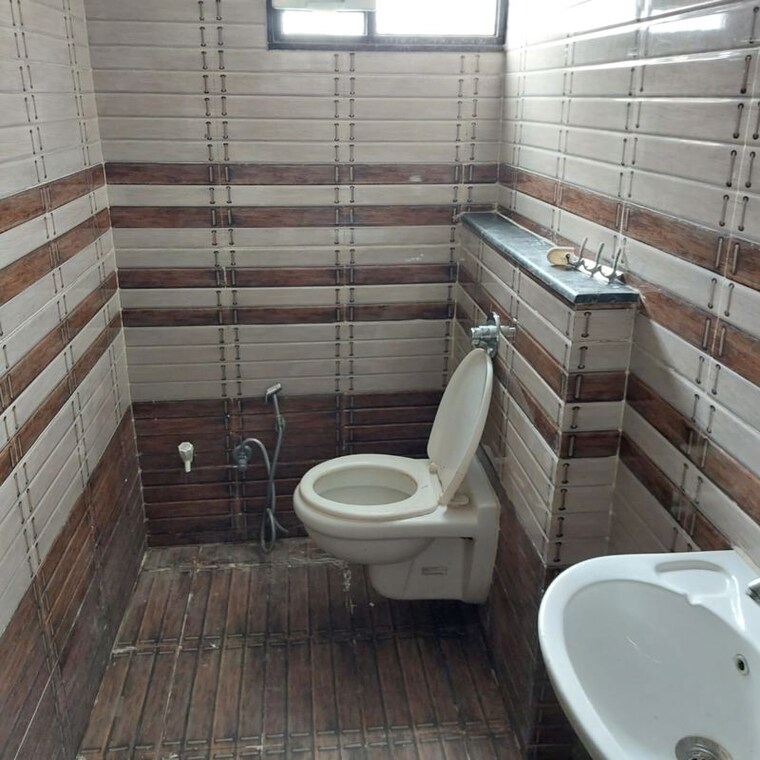 Bathroom, saddu 2 Bedroom 1500 Sq.Ft. Villa In Saddu Raipur 10617780