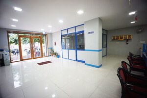 Room in  Showroom at Odhav – for Sale