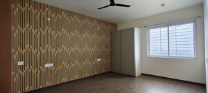Room in 3 BHK Apartment at Aurobindo The Regent, Kondapur – for Rent