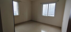 Room in 3 BHK Apartment at Aurobindo The Regent, Kondapur – for Rent