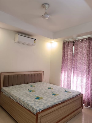 Bedroom in 3 BHK Builder Floor at Sushant Lok I – for Rent