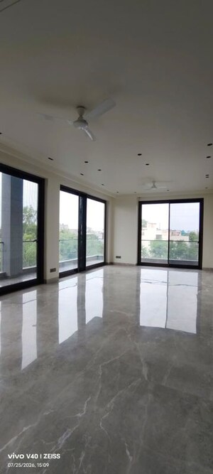 4 BHK Builder Floor For Rent in Defence Colony