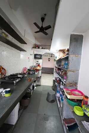 Team Area in 2 BHK Apartment at Maninagar – for Sale