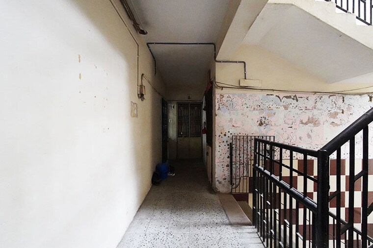 undefined, maninagar 2 Bedroom 120 Sq.Yd. Apartment In Maninagar Ahmedabad 10617815