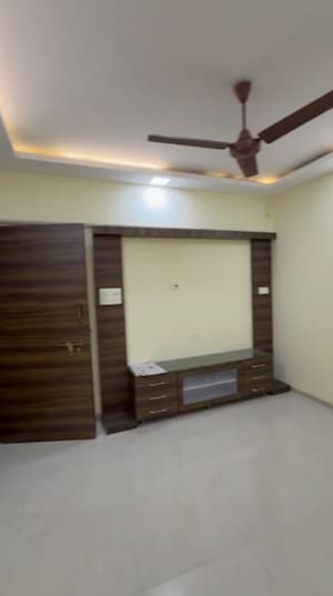 Living Room in 2 BHK Apartment at Chembur – for Rent