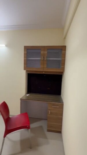 Hall in 2 BHK Apartment at Chembur – for Rent