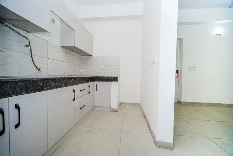 Kitchen, ajnara-homes 2 Bedroom 1060 Sq.Ft. Apartment In Sector 16b Greater Noida Greater Noida 10617822