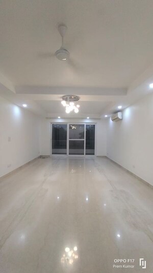 3 BHK Builder Floor For Rent in Defence Colony