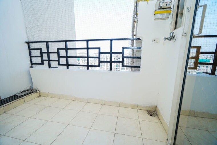 Balcony, divyansh-flora 2.5 Bedroom 1340 Sq.Ft. Apartment In Sector 16c Greater Noida Greater Noida 10617841