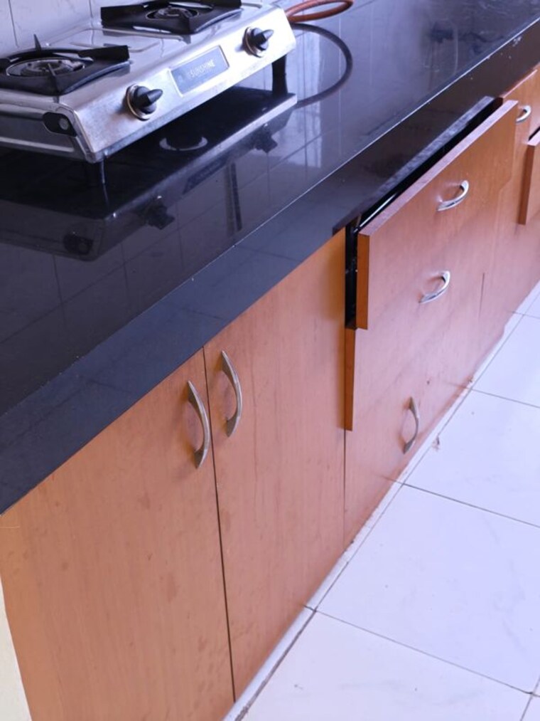 Kitchen, happy-valley 2 Bedroom 670 Sq.Ft. Apartment In Manpada Thane 10617846