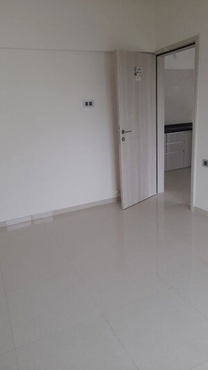 Room in Studio Apartment at Wakad – for Rent