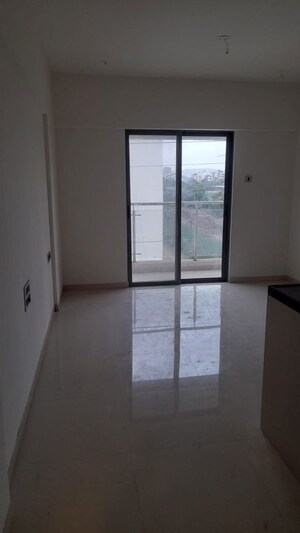 Room in Studio Apartment at Wakad – for Rent