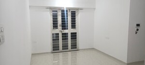 2 BHK Apartment For Rent in Laxmi Emerald, Lohgaon