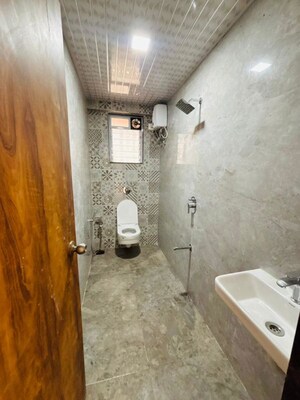 Bathroom in 4 BHK Apartment at Chembur – for Sale