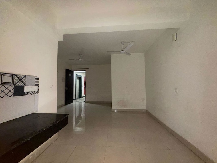Room, sector 23 2 Bedroom 1200 Sq.Ft. Builder Floor In Sector 23 Gurgaon 10617896