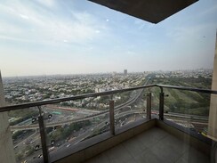 6 BHK + Prayer Room,Servant Room,Store Room Villa For Sale in RWA Apartments Sector 52